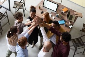 Cómo Mantener Motivado a Tu Equipo en Diciembre