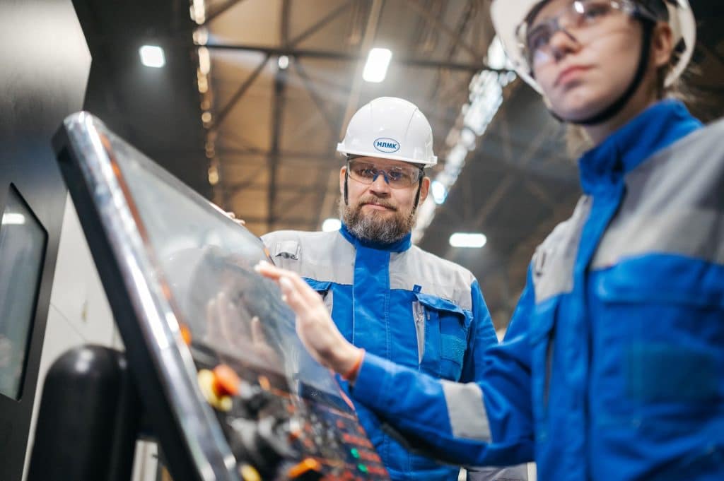 Industria B2B vs B2C qué modelo escalar primero